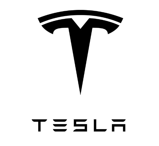 Drone 06 partenaire tesla